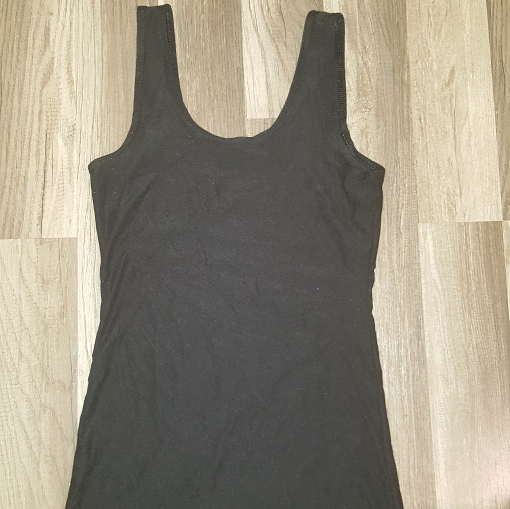 Woman's No Boundaries Tank Top